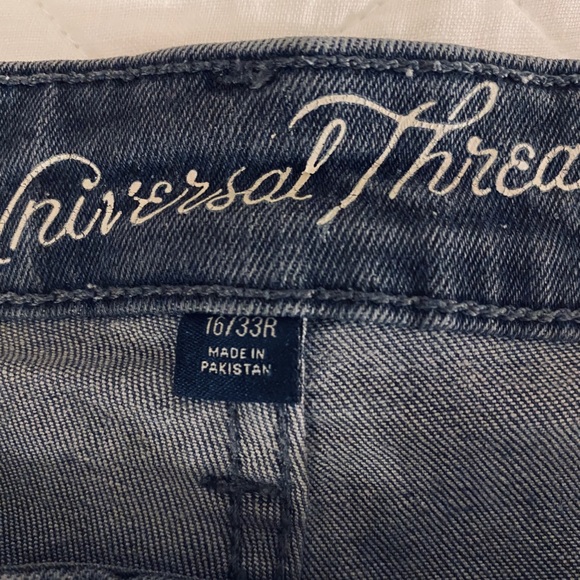 Universal Thread Mid-rise Skinny Gray Denim Jean - Picture 4 of 9